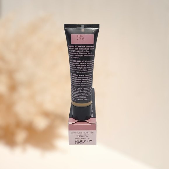 Beige W 180 (Warm) Luminous 3D Foundation Normal to Dry Skin - Picture 3 of 5